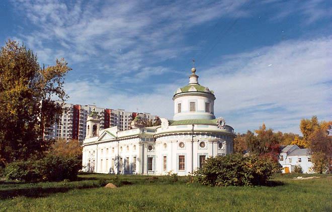 Храм Сошествия Святого Духа на бывшем Лазаревском кладбище. 