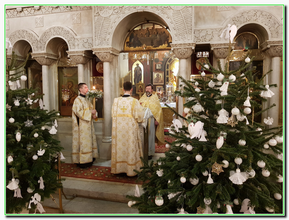 Божественная литургия Рождество Христово